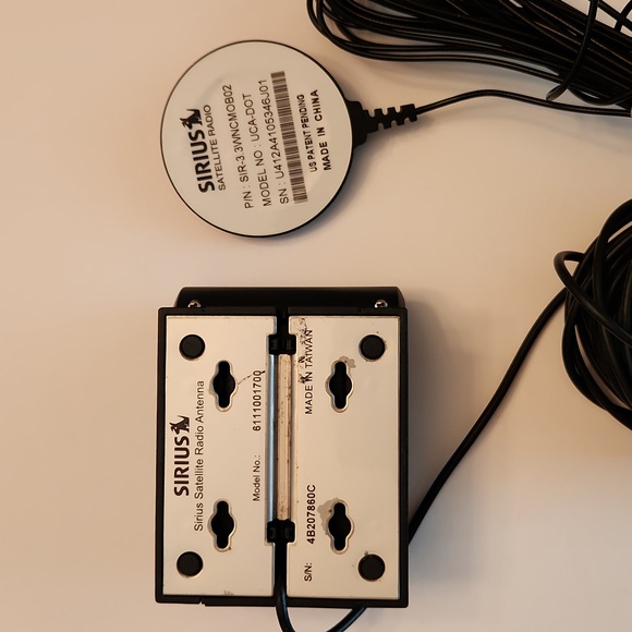 COPY - Sirius home and auto antennas - Picture 2 of 2